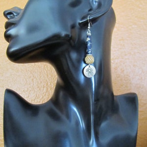 Egyptian African earrings, Afrocentric eye of Horus earrings image 3