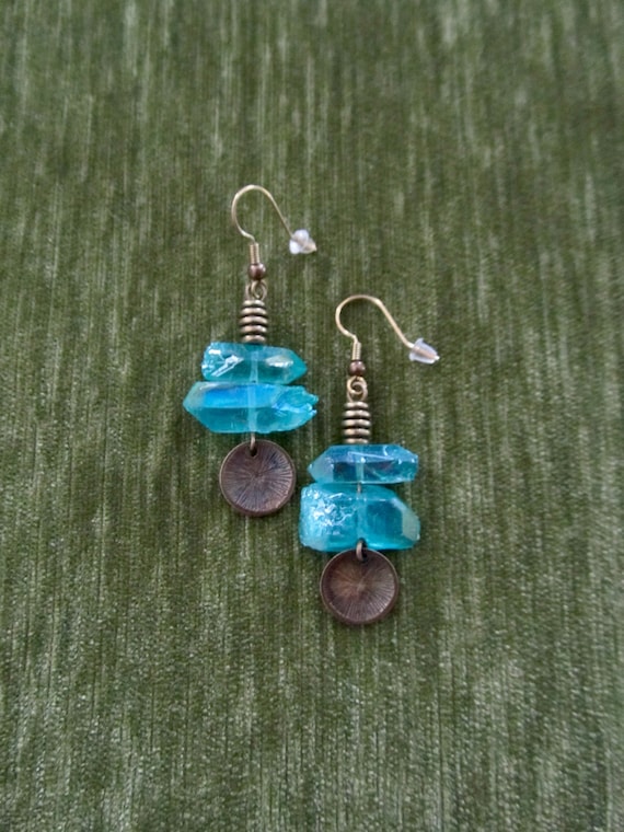 Raw quartz teal crystal earrings, rustic boho chic earrings, unique geode, bronze 2