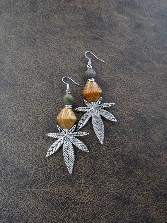 Hemp leaf earrings, marijuana earrings, cannabis earrings, silver 4
