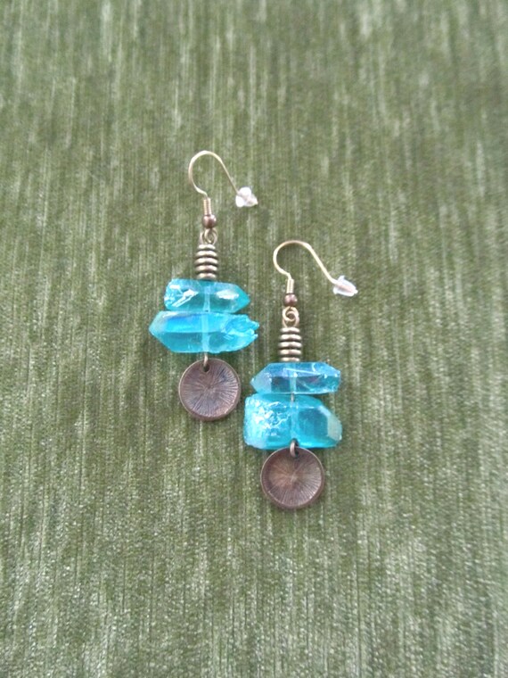 Raw quartz teal crystal earrings, rustic boho chic earrings, unique geode, bronze 2