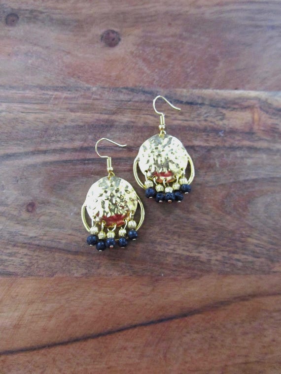 Chandelier earrings, hammered gold and black lava rock