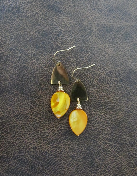 Yellow mother of pearl shell earrings