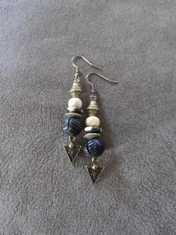 Carved bone and bronze ethnic earrings 2