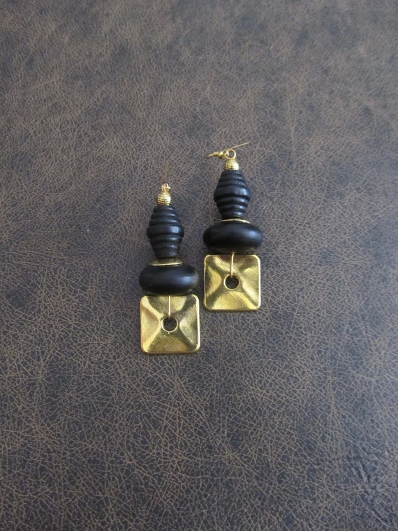 Hammered metal earrings, geometric earrings, unique mid century modern earrings, black and gold
