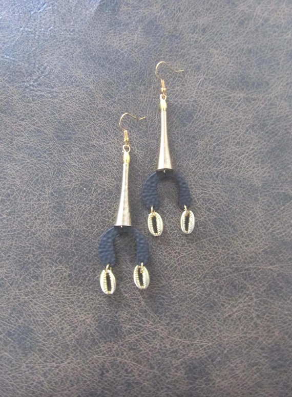 Cowrie shell abstract mid century modern earrings 2