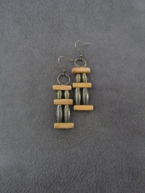 Mid century modern wooden and bronze earrings
