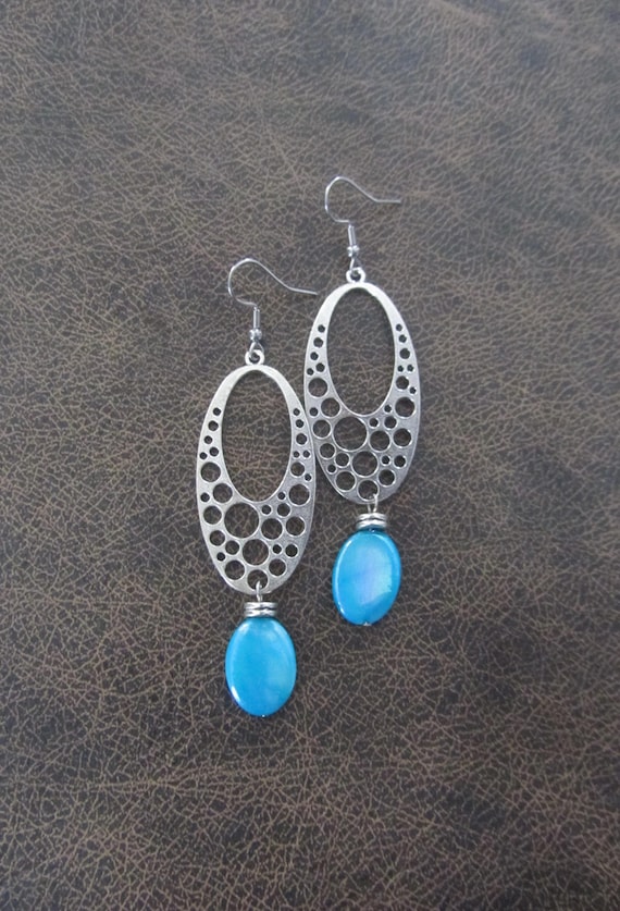 Aqua blue midcentury modern mother of pearl shell earrings