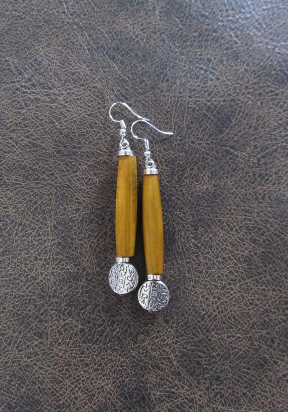 Long hair pipe bone and silver earrings 55