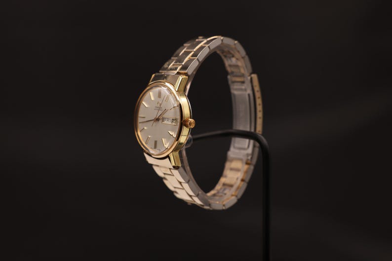 Vintage 1970s Omega Automatic Men's Mechanical Gold Plated Watch Serviced image 3