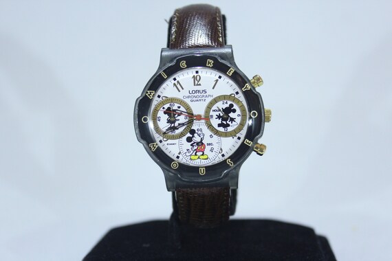 seiko mickey mouse chronograph watch