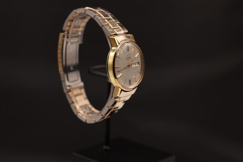 Vintage 1970s Omega Automatic Men's Mechanical Gold Plated Watch Serviced image 2