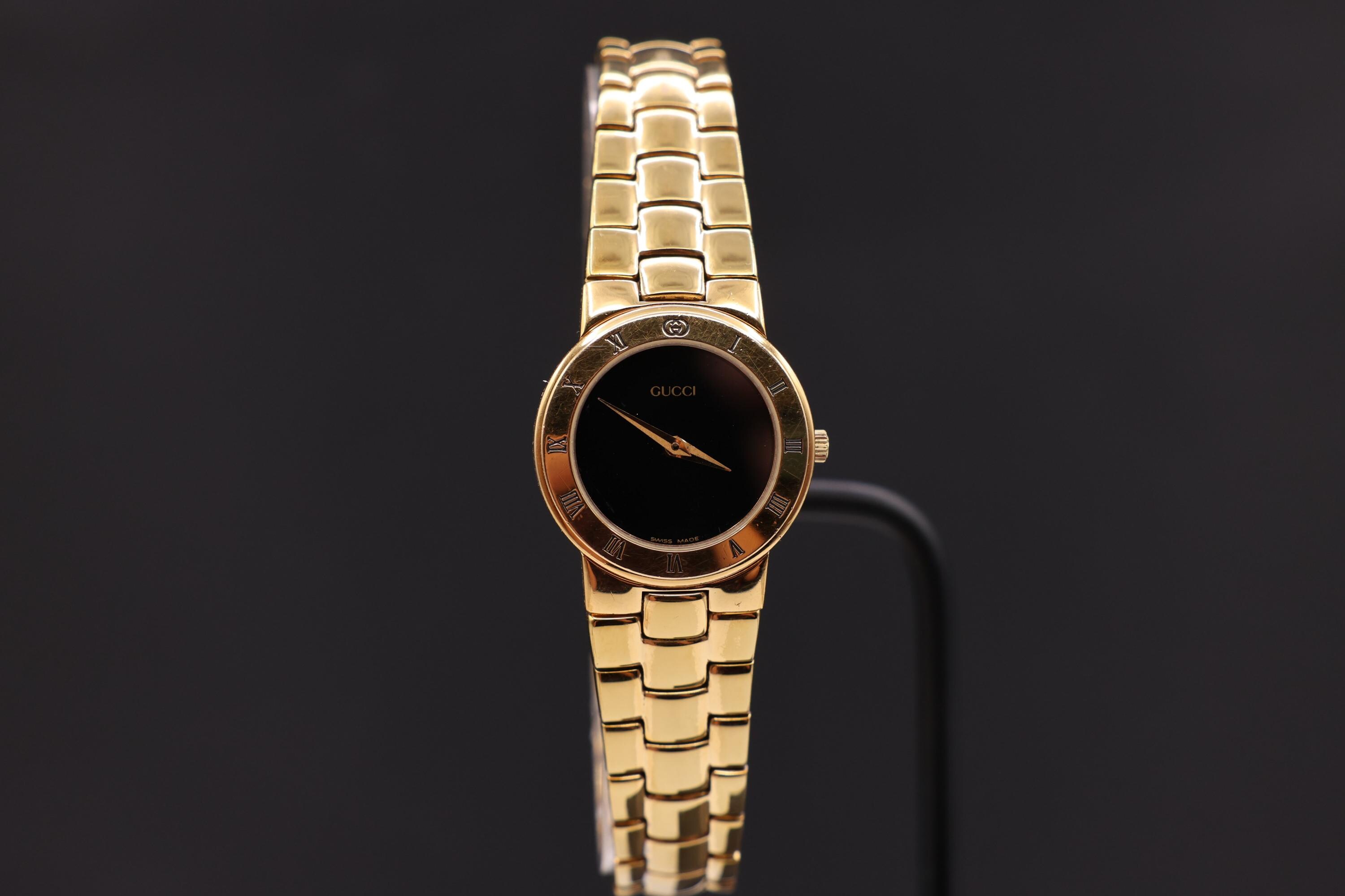 Vintage Gucci Watch 3300L Gold Plated Black Dial Women Swiss 