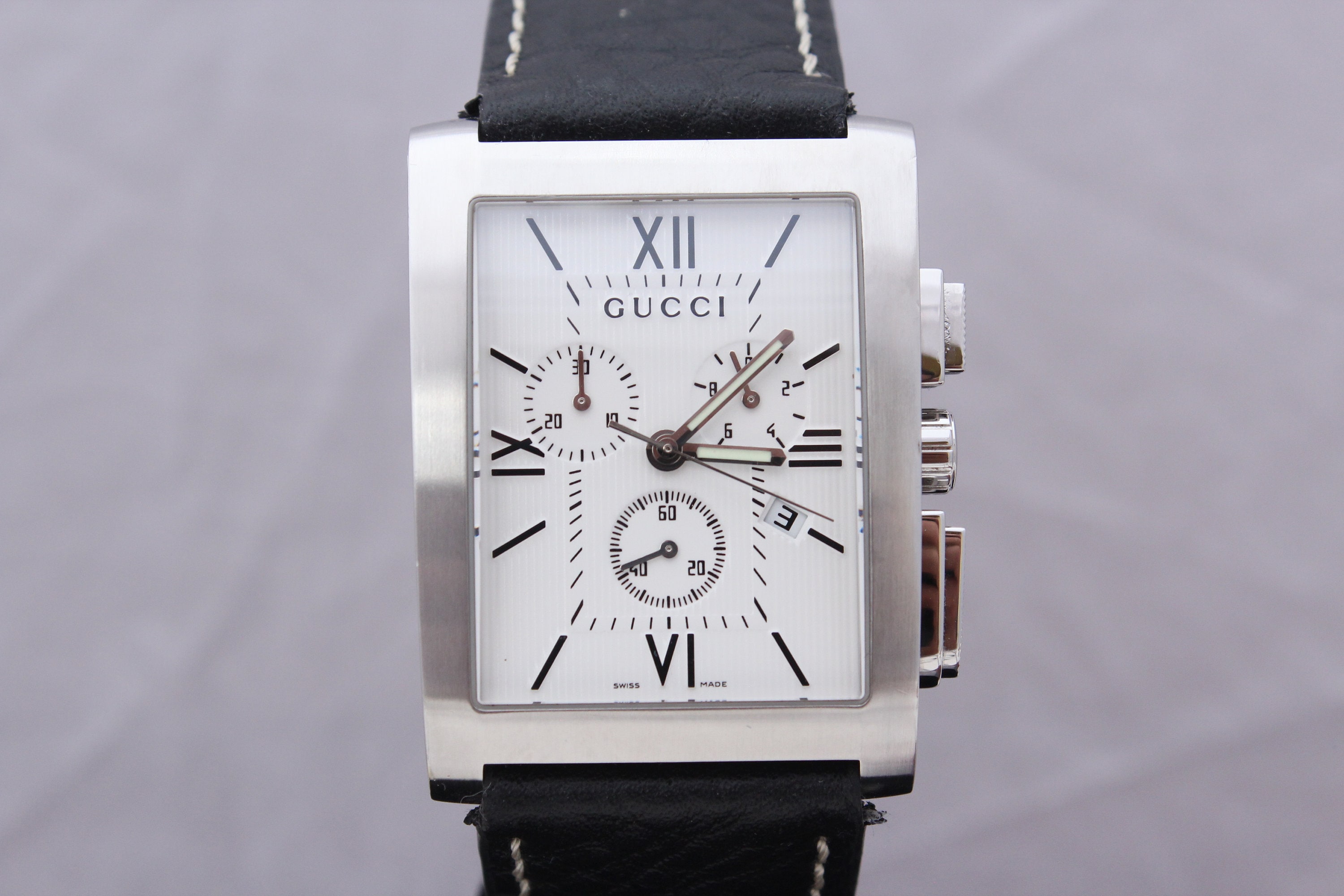 Mens Gucci 8600M Chronograph Quartz Watch