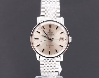 Authentic Vintage Men's Seiko 7N43-8111 Two Tone Quartz