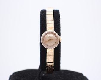 Vintage 1950s 14K Yellow Solid Gold Case And Bracelet OMEGA Mechanical Watch