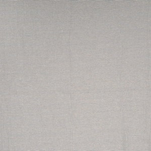 Peut inclure: Gros plan sur un tissu blanc &agrave; fines rayures horizontales. Le tissu a une surface l&eacute;g&egrave;rement textur&eacute;e.