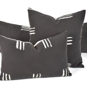 Calda federa in cotone nero grigio scuro, cuscino stampato in panno di fango color crema, arredamento rustico boho per la casa, stile minimalista, quadrato o lombare QQ67