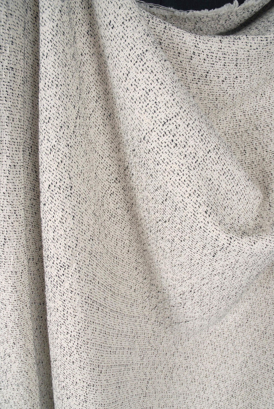 Loose Weave Cotton Muslin Fabric, Cream With Black Stitching - Etsy