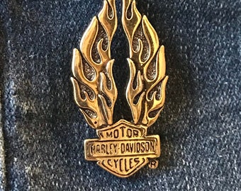 Gold HD Flames and Bar / Shield Pendant Necklace