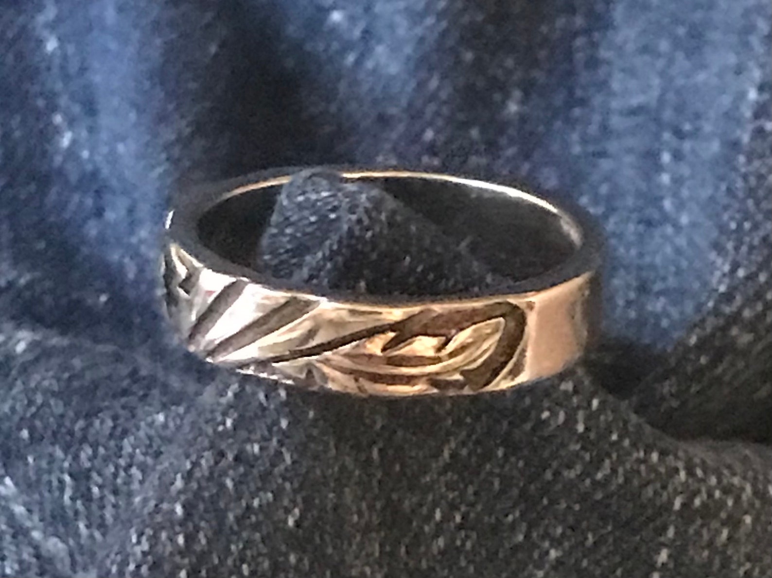 Personalized Stainless Steel Matte Finished Round Circle Signet Ring - ForeverGi