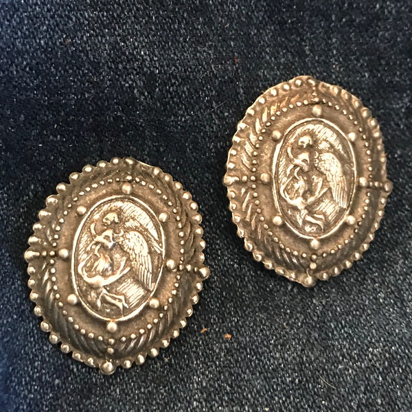 Set of 2 Pewter Victorian Framed Angel Buttons - 1" by 1.25"