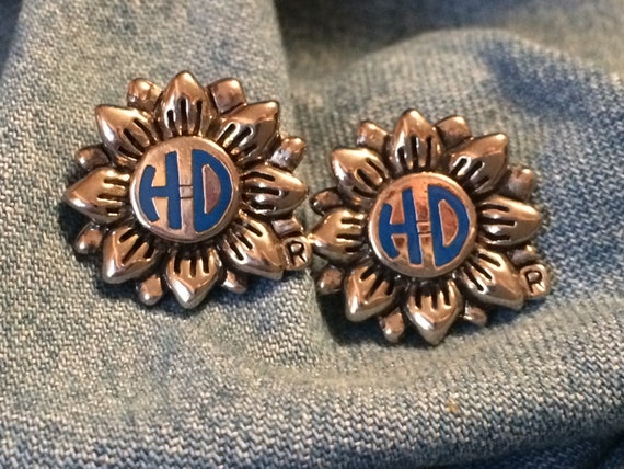 Silver Harley Davidson HD Sunflower Earrings - image 1