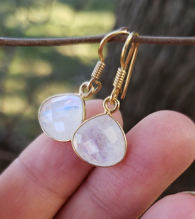 Golden Moonstone Drops \u2022 Gifts for her \u2022 Moonstone earrings
