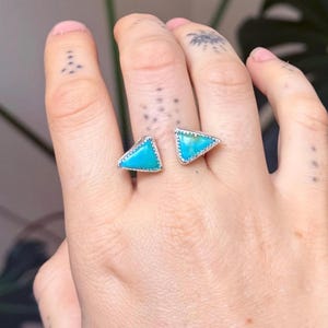 Turquoise &lt;&gt;Adjustable Ring in sterling