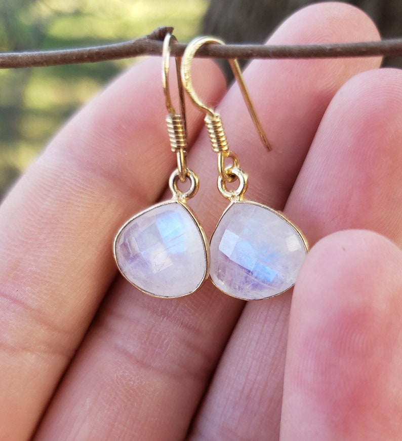 Golden Moonstone Drops \u2022 Gifts for her \u2022 Moonstone earrings