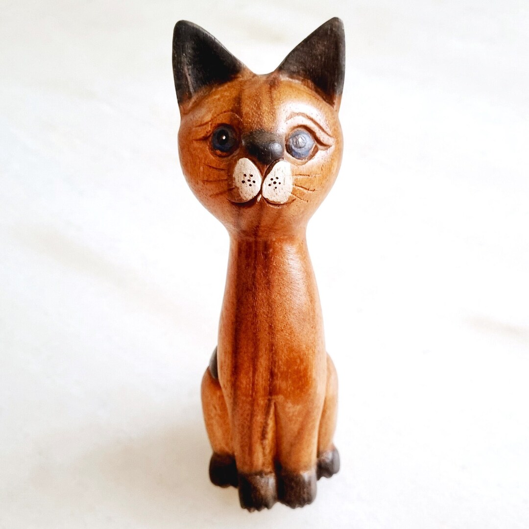Vintage Sitting Tall Cat Figurine | Wooden Sculpture | Erected Back ...