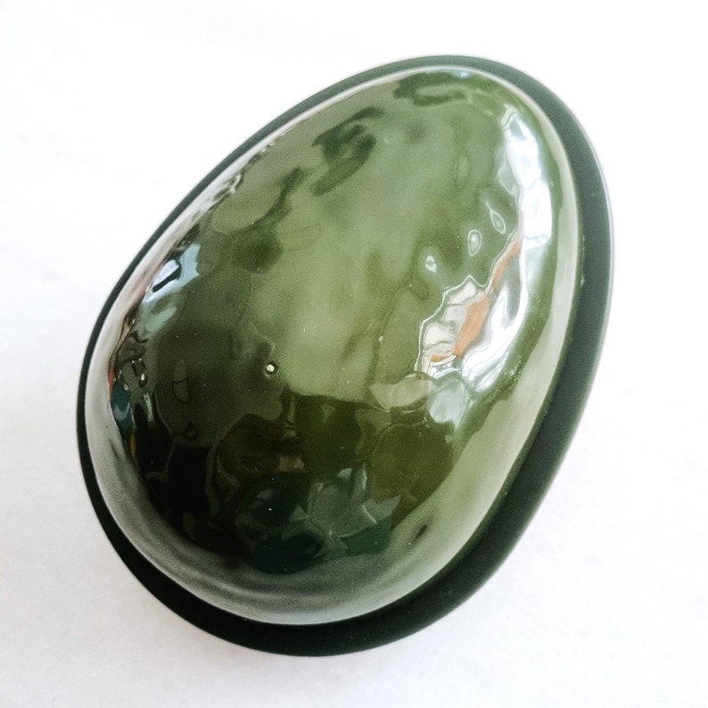 Vintage Green Avocado Trinket Box Joie's Avocado Food Storage Pod Pill