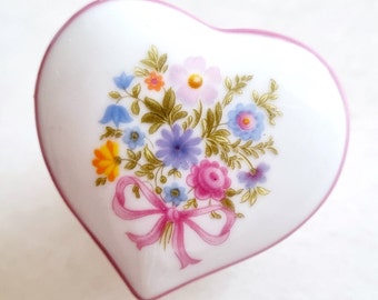 Vintage Reutter German Porcelain Heart Shaped Trinket Box | Trinket Dish White Gold Floral | Lid Pill Box | Porcelain White China | VTG