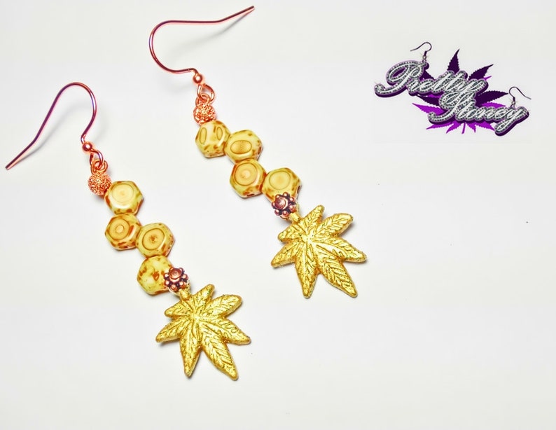 Honeycomb Marijuana Earrings by Pretty Stoney Jewelry Weed Jewelry Cannabis Jewelry Pot Jewelry Pot Leaf Jewelry Honeycomb Jewelry