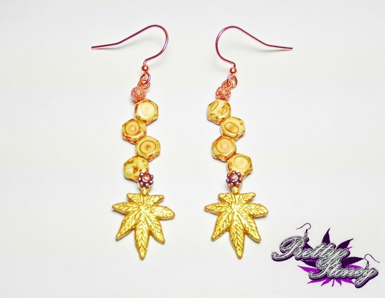 Honeycomb Marijuana Earrings by Pretty Stoney Jewelry Weed Jewelry Cannabis Jewelry Pot Jewelry Pot Leaf Jewelry Honeycomb Jewelry