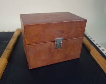 R1801 box leather with 3 bottles