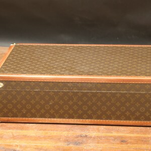 Louis Vuitton suitcase Alzer 80 monogrammed with its key image 4