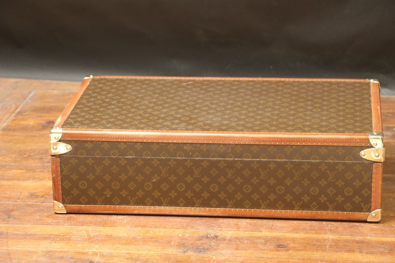 Louis Vuitton suitcase Alzer 80 monogrammed with its key image 4
