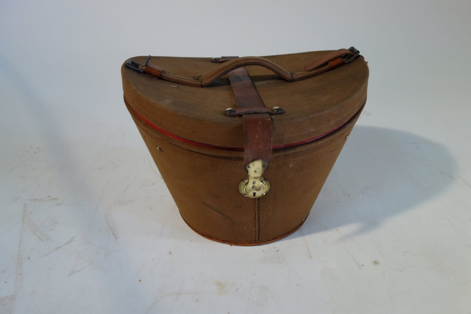 Malle à Chapeau Haut de Forme R1429