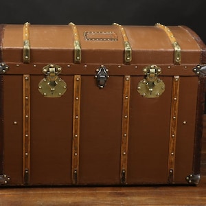 Domed trunk from the Belgian leather goods brand Delvaux