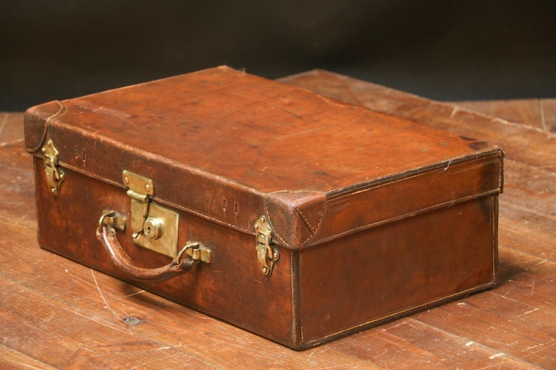 Goyard leather suitcase image 5