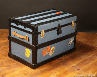 Blue flat trunk R2210