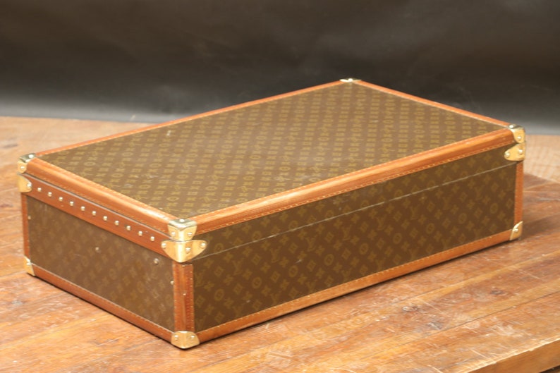 Louis Vuitton suitcase Alzer 80 monogrammed with its key image 5