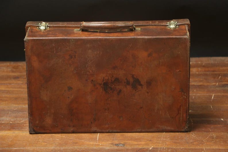 Goyard leather suitcase image 7