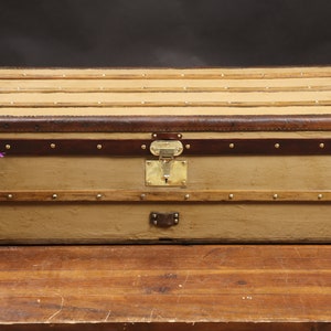 Goyard cabin trunk with its key