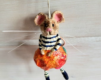 Pretzel - Mouse Decoration - Circo Collection