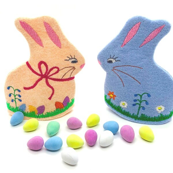 Easter bunny, egg warmer, boiled egg cover, felt and embroidery,  bunny puppet, gift for child, quiet toy, interactive toy, Easter toy
