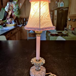 40s 50s Glass Boudoir Table Lamp 14&quot; Pink Animal Print Fabric Shade Working READ