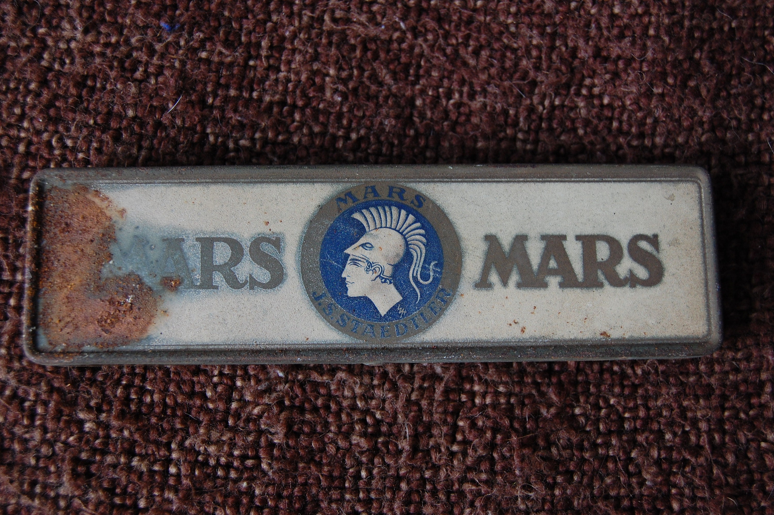 1950 MARS STAEDTLER PENCIL TIN WITH TWELVE 2H PENCILS AND ORIGINAL