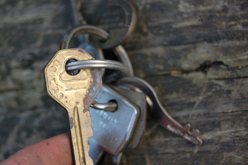 72 Get Old fashioned yale car locks for antique cats for iPad Wallpaper