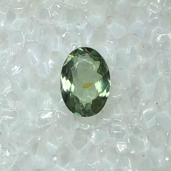 Zertifizierter .54ct russischer Alexandrit-Oval-Natural-6.09 x 4.35 x 2.28 mm